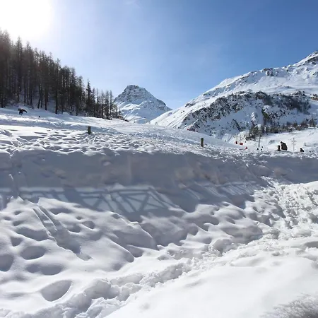 Avec Poele A Bois Et Acces Direct Pistes Apartment